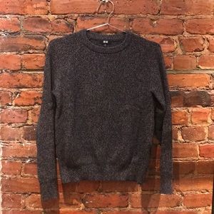 ❌SOLD❌ Uniqlo crewneck sweater